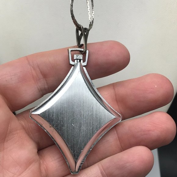 Vintage Sheraton Swiss Made Shock Resistant Mechanical Pendant Watch - Picture 5 of 9